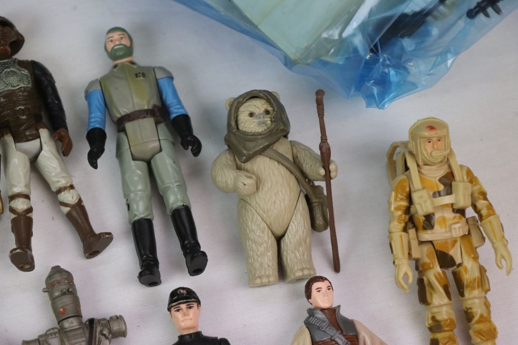 Star Wars - 17 Original figures (showing play wear) to include Lumat, Paploo, Han Solo, Gamorrean - Image 6 of 10