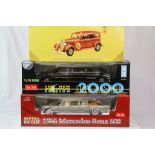 Three boxed 1:18 Sun Star diecast models to include 1261 The New Millennium Edition 2000 Lincoln