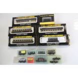 13 Boxed/cased N gauge items of rolling stock to include Graham Farish x 6, Peco x 6 and Hornby