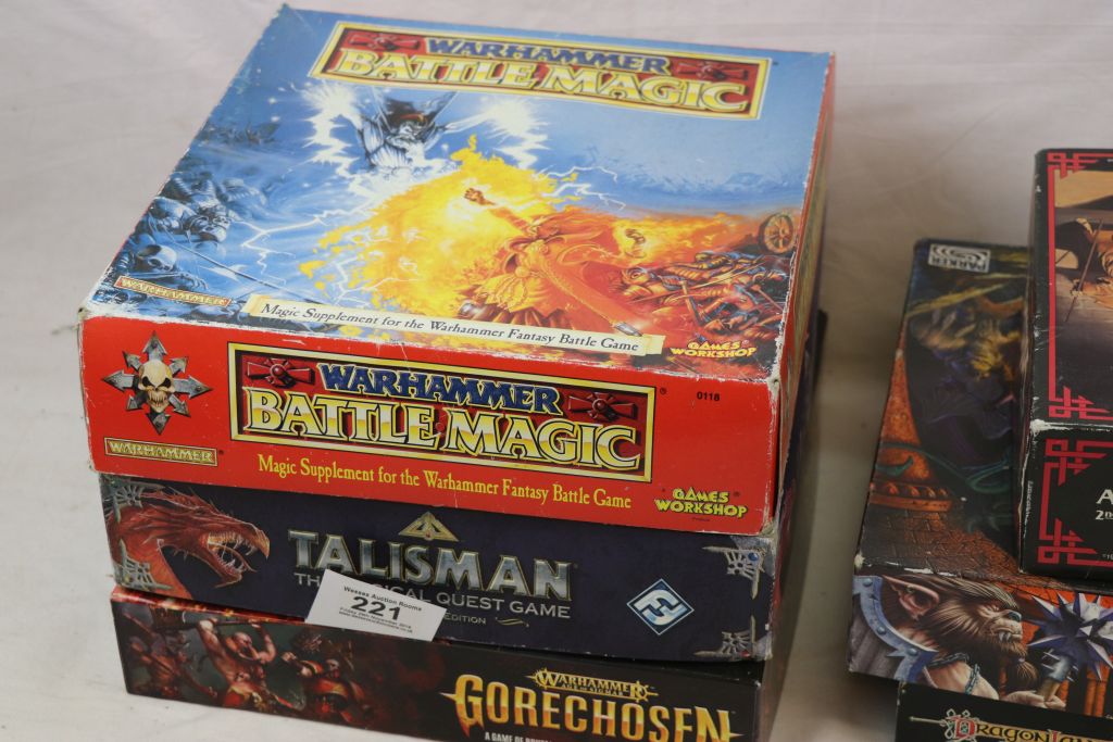 10 boxed Role Playing Games to include Games Workshop Talisman The Magical Quest Game, Warrior - Image 2 of 4