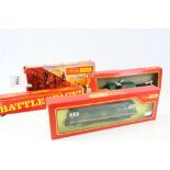 Boxed OO gauge Hornby R758 Hymek BB Diesel locomotive plus a boxed Battle Space R239K Red Arrow