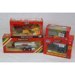 Four boxed 1:43 Britains farming models to include 40711 Ifor Williams Double Horsebox Trailer, 9430