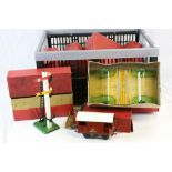 Collection of boxed Hornby O gauge model railway to include 501 Locomotive (reversing) 0-4-0 in
