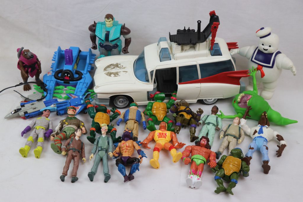 Ghostbusters, Turtles, WWF & Transformers - Quantity of figures and vehicles to include - Image 2 of 13