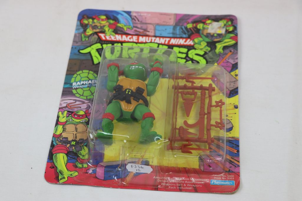 Carded Playmates Teenage Mutant Ninja Turtles Raphael figure, 10 back, unpunched, vg with very small - Image 3 of 5