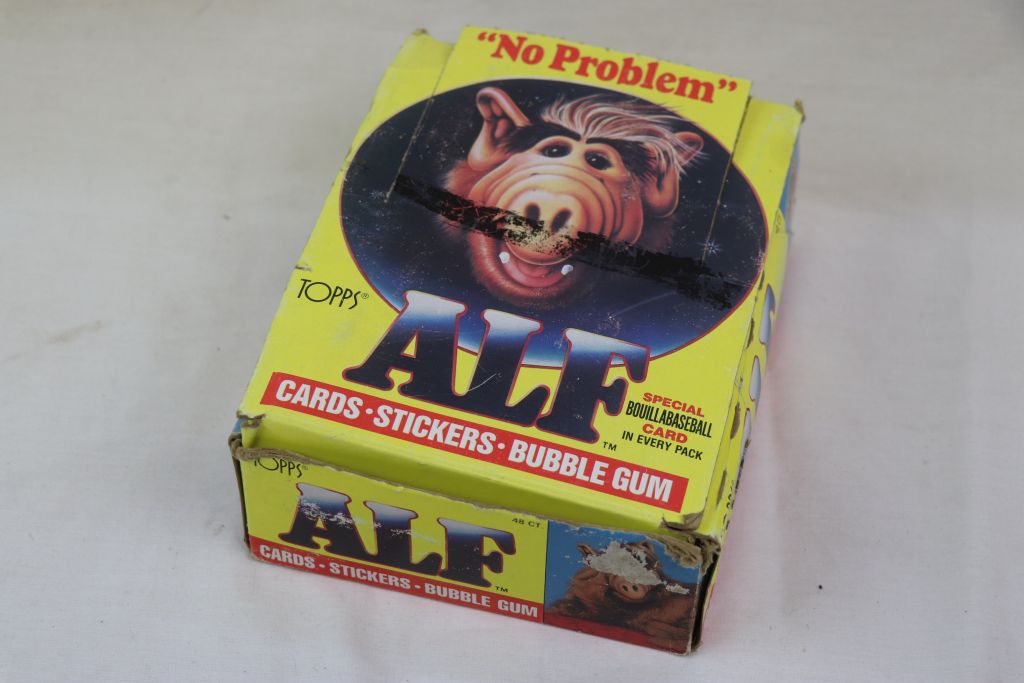 Collectors Cards - Trade box of Topps Alf cards / stickers/ bubble gum containing 48 unopened - Image 2 of 3