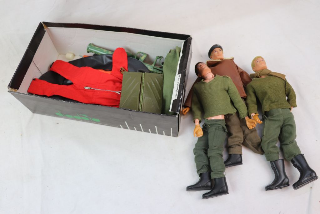 Three original Palitoy Action Man figures plus a quantity of original clothing and accessories - Image 2 of 4