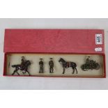 Metal Soldiers - Britains 1907 Staff Officers Active Service Order set of five figures, within