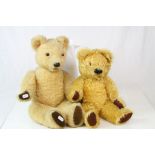 Pedigree wind up musical teddy bear plus another straw filled bear (2)