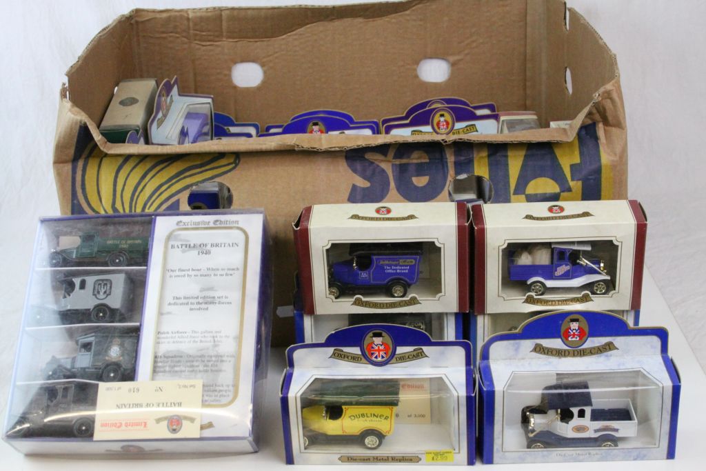 41 boxed Oxford diecast models to include Soda Crystals, VE Day, Battle of Britain 1940, The Mirror,