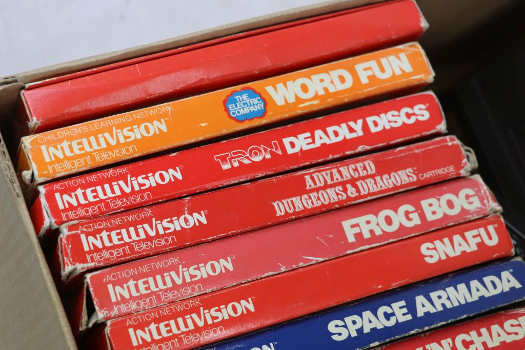 Retro Gaming - Mattel Electronics Intellivision console with 22 x boxed games featuring Bowling, PGA - Image 3 of 6