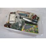 Quantity of OO gauge model railway to include locomotive, rolling stock, plastic buildings and