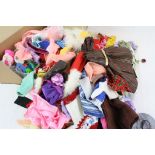 Quantity of vintage dolls clothing and outfits mainly featuring Barbie and Sindy