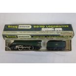 Boxed Triang Wrenn OO gauge Mallard locomotive 4-6-2 in green, box showing water damage