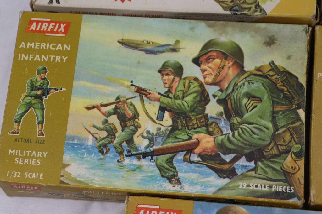 Militärfahrzeugmodell: Alvis FV622 Stalwart Mk.2 in 1:35 - Airfix - Modellbau Boulevard