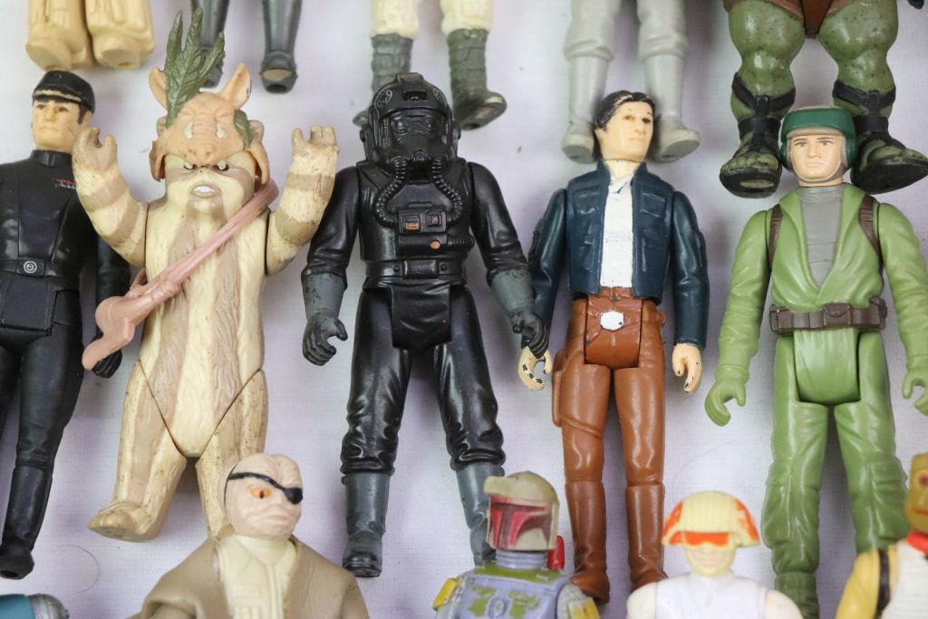 Star Wars - 78 Original play worn Star Wars figures to include Darth Vader, Artoo-Detoo (R2-D2), - Image 20 of 27