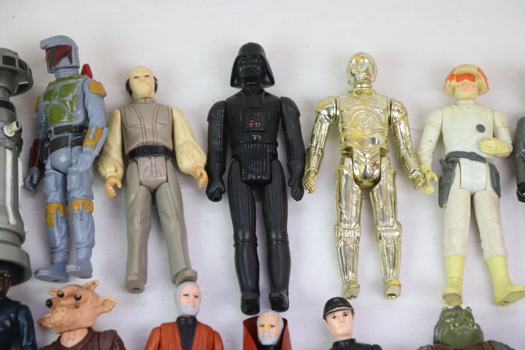 Star Wars - 78 Original play worn Star Wars figures to include Darth Vader, Artoo-Detoo (R2-D2), - Image 5 of 27