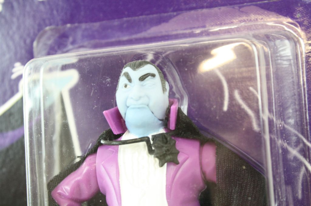 Carded Kenner The Real Ghostbusters Monsters The Dracula Monster, sealed, card bend but no creasing - Image 6 of 8