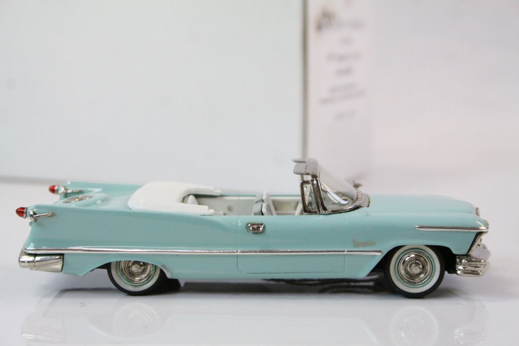 Boxed 1:43 Conquest Models Nr 34 1957 Imperial Crown convertible in Seafoam Aqua, vg - Image 4 of 7