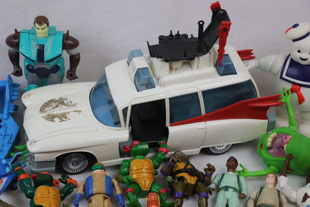 Ghostbusters, Turtles, WWF & Transformers - Quantity of figures and vehicles to include - Image 3 of 13