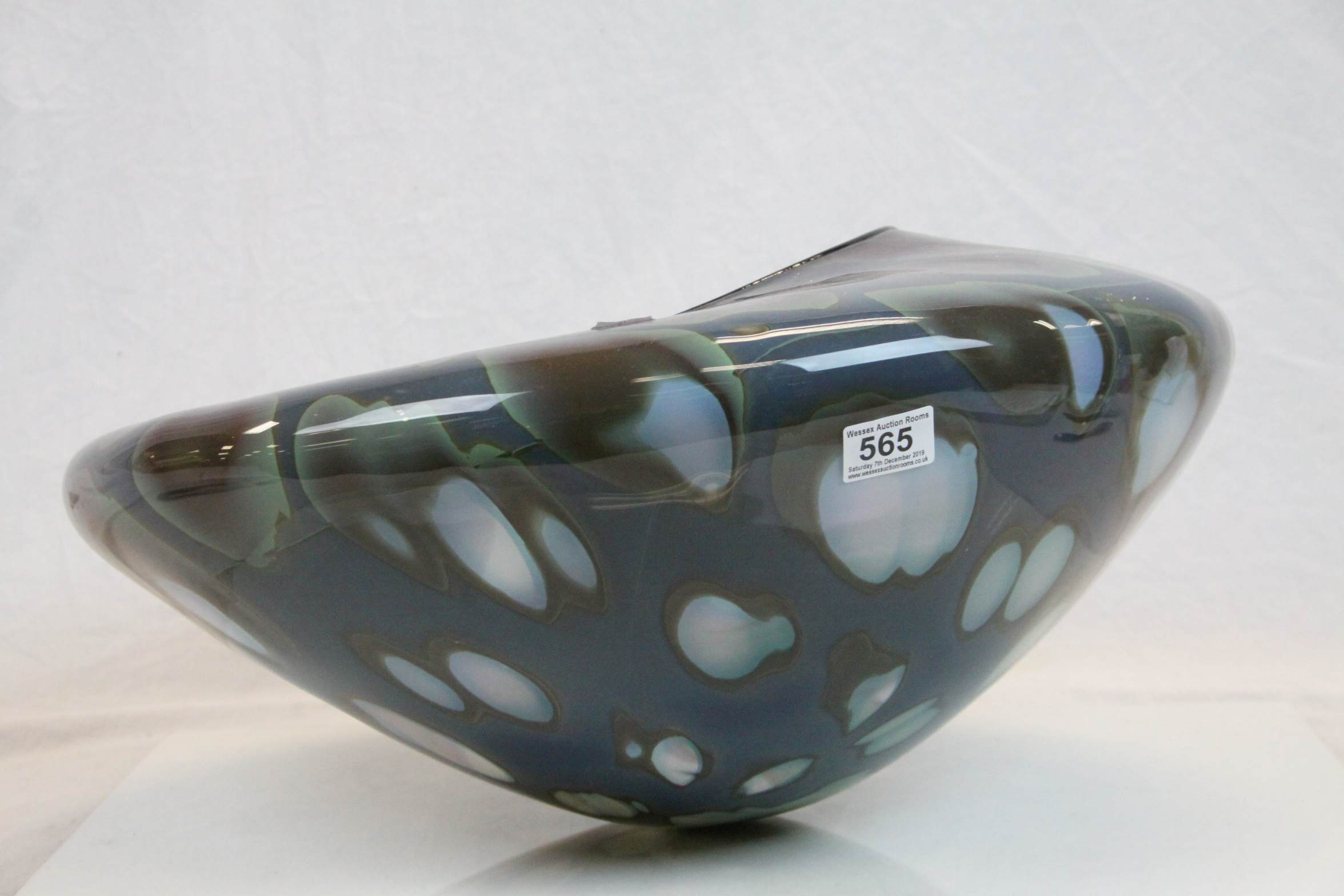 A large contemporary art glass vase/bowl - Image 2 of 6