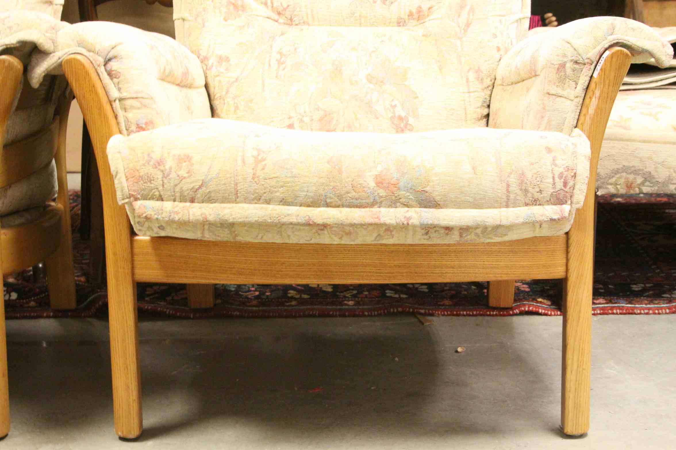 Ercol Renaissance Pale Beech and Elm Three Piece Suite with Cushions - Image 3 of 3