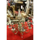 A good quality 20th century 12 branch chandelier of classical form