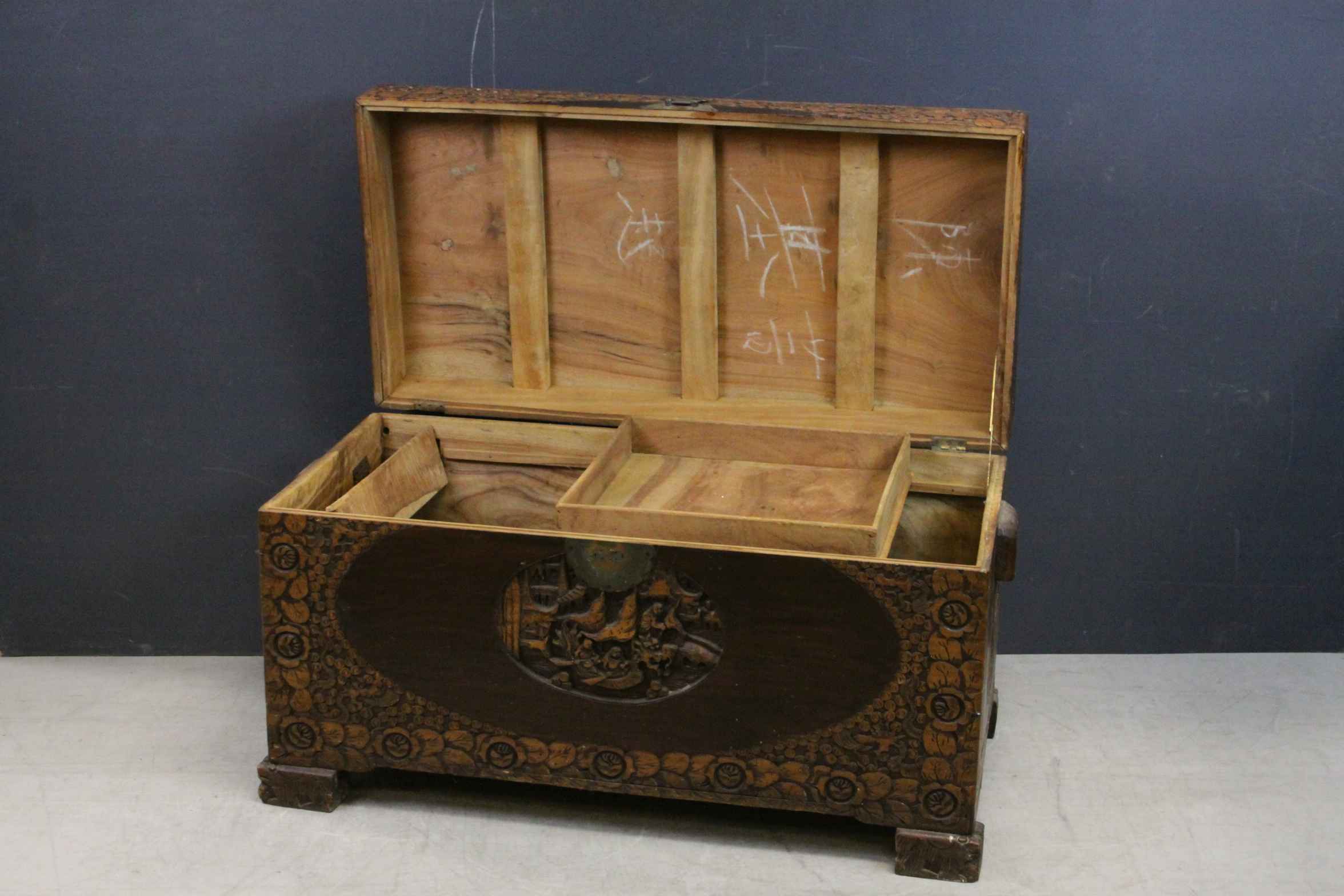 South East Asian Heavily Carved Camphor Wood Chest / Blanket Box, 104cms long x 59cms high - Image 5 of 5