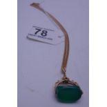 9ct gold chain with attached Victorian Fob, Jade Coloured, chain weighs 8 grams total weight