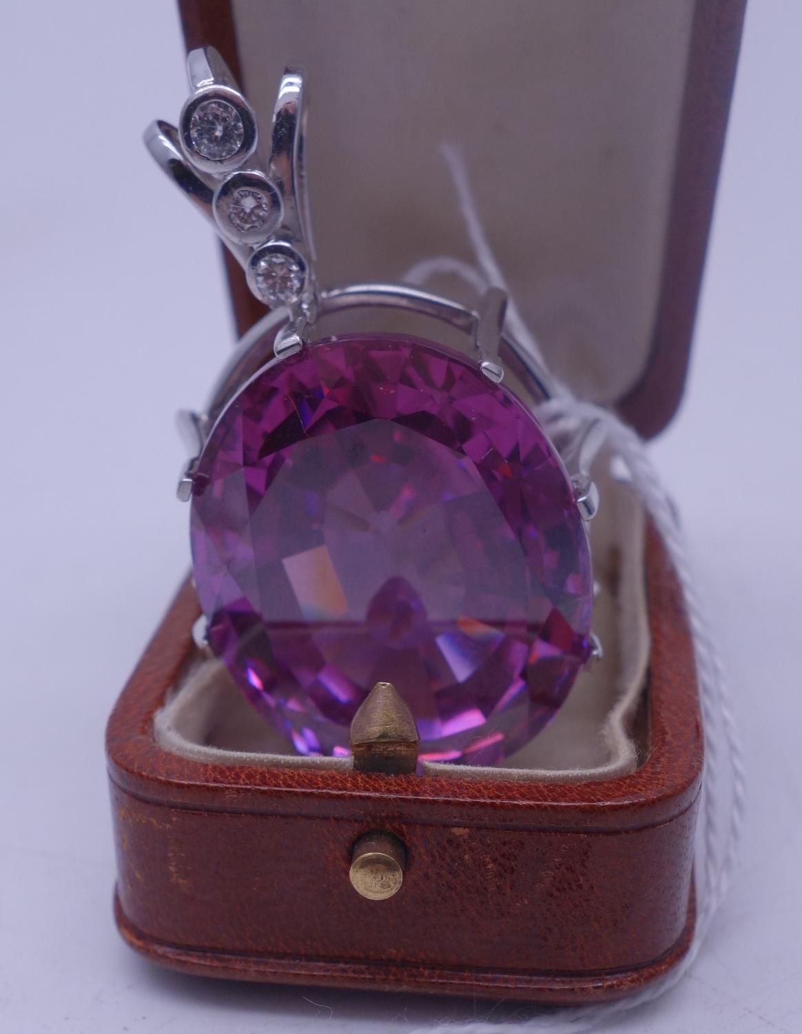 18ct white gold pendant set with diamonds and large amethyst coloured stone, the stone measures 1. - Image 2 of 3