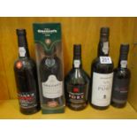 4 and 1/2 bottle of vintage port to include a 1985 Sainsbury's Port, 1990 LBV Taylor's, Graham's