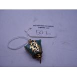 Oriental Chinese Jade and gold bound pendant, total weight 8.5 grams, the gold body pierced with