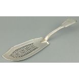 A William IV sliver fish slice,London 1834, Mary Chawner, fiddle and thread pattern, engraved with