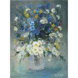 Maggie PICKERING (British b. 1940) Spring Flowers in a Glass Vase, Oil on canvas, Signed lower