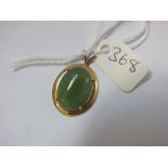 14ct gold jade pendant 3.8g inc