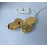 Good pair of 18ct gold gents cufflinks 10.3g