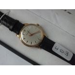 18ct. gold INTERNATIONAL WATCH Co. gents wrist watch with seconds sweep and leather strap