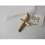 9ct cross 1.3g