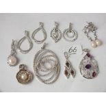 Silver pendants and earrings 33g inc