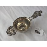 Continental tea strainer with figural handle, 5.5” over handles, import mark B’ham 1915 38g.