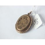 Victorian 9ct back & front floral engraved locket