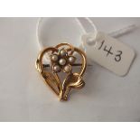 Antique Nouveau 15ct gold pearl set heart and flower brooch