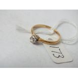18ct gold solitaire diamond ring approx size Q