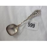 Continental long handle caddy spoon with pierced handle