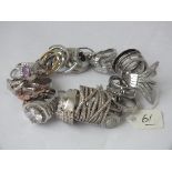 23 assorted silver rings on silver bracelet 98g inc