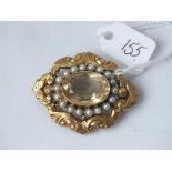 Gold citrine and pearl fancy brooch 10.5g inc