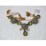 Attractive 9ct peridot, pearl & diamond necklace