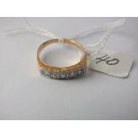 Good 18ct gold five stone diamond ring approx size P 4.2g inc