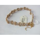 Small 9ct gate bracelet 3.4g