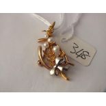 9ct pearl and wishbone brooch 5.3g inc